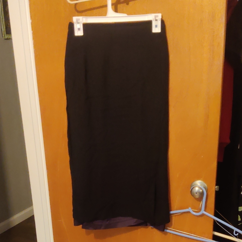 Sophisticated Black Pencil Skirt